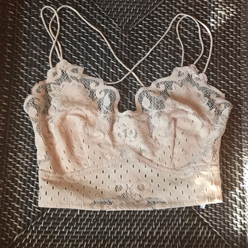 EUC nude crop top